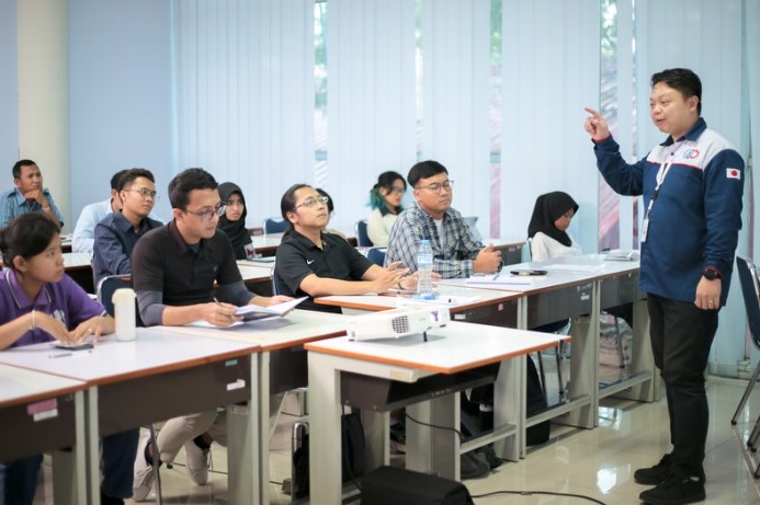 Trial Class Perdana LPK Solo Japanese Center